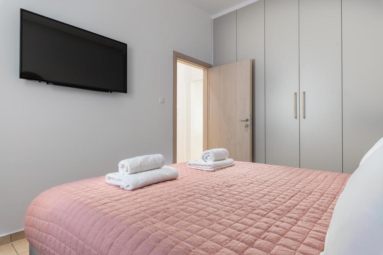 Ierapetra'S Mosque House Apartment Bagian luar foto